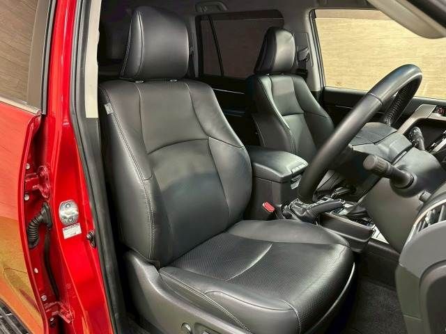 TOYOTA LANDCRUISER PRADO 2021 Image 31