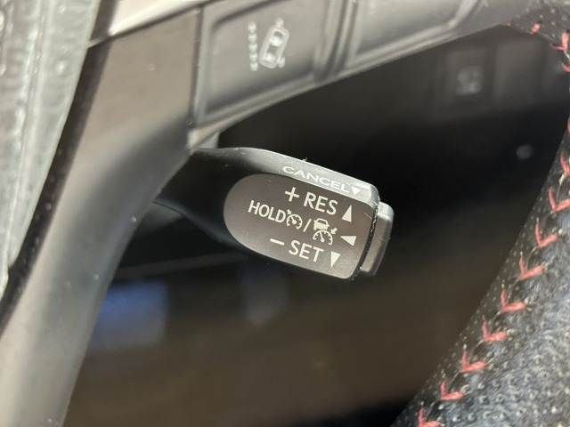 TOYOTA HARRIER 2WD 2017 Image 31