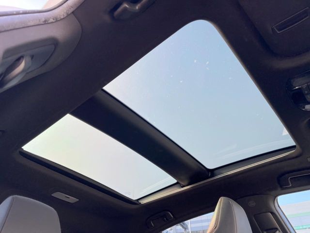 TOYOTA HARRIER 2WD 2023 Image 31