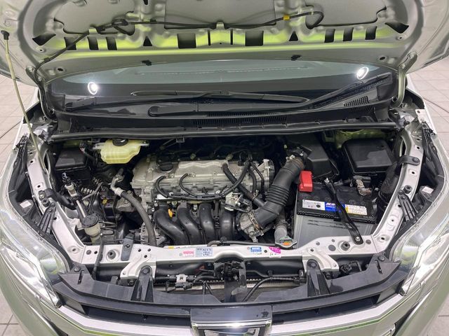 TOYOTA NOAH 4WD 2017 Image 31