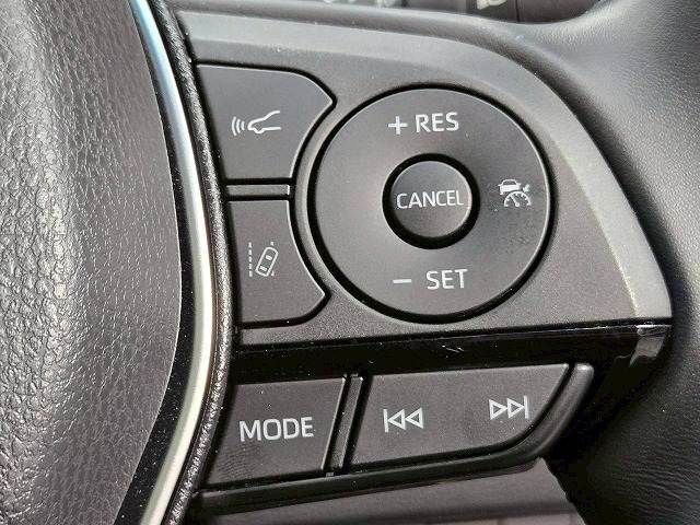 TOYOTA HARRIER 2WD 2023 Image 31