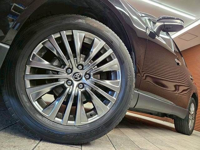 TOYOTA HARRIER 2WD 2023 Image 31