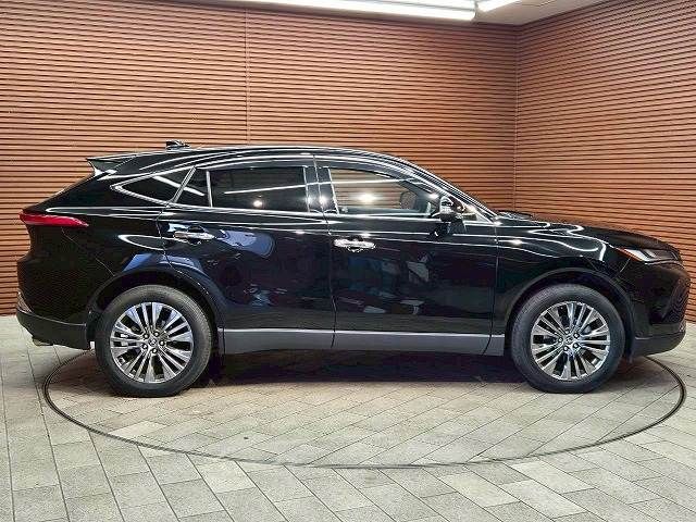 TOYOTA HARRIER 2WD 2023 Image 31