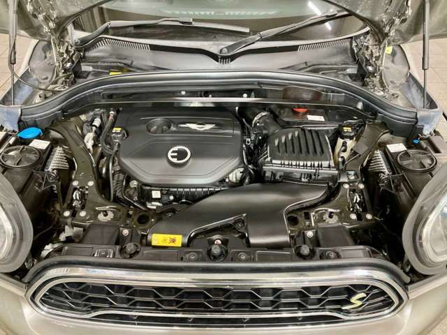 BMW MINI COOPER S E 2017 Image 31