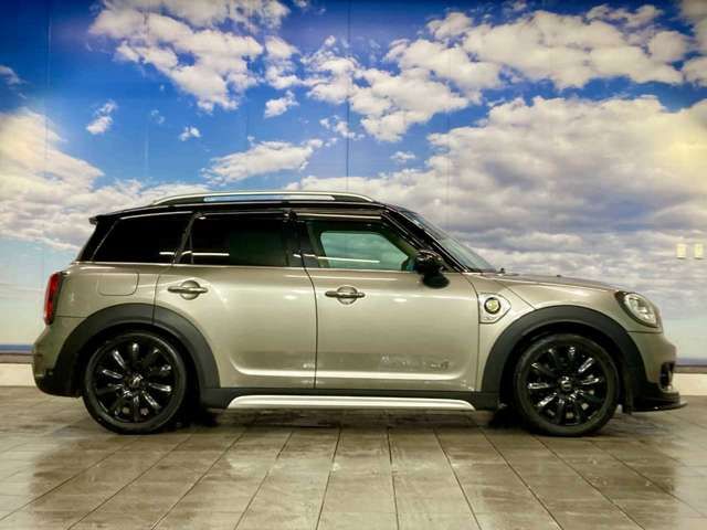 BMW MINI COOPER S E 2017 Image 31