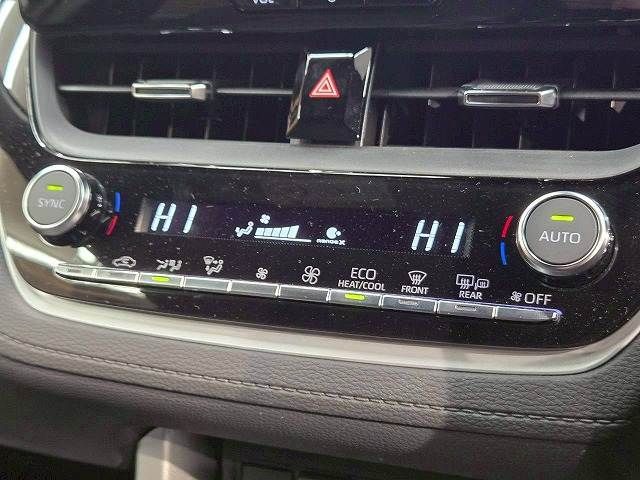 TOYOTA COROLLA CROSS HYBRID 2025 Image 31