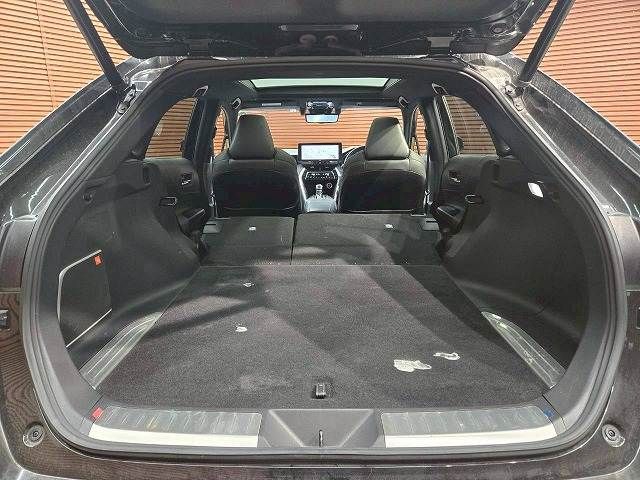 TOYOTA HARRIER HYBRID 2023 Image 31