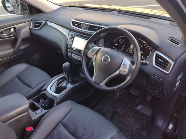 NISSAN X-TRAIL 2WD 2015 Image 31