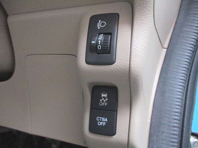 HONDA N BOX 2015 Image 31