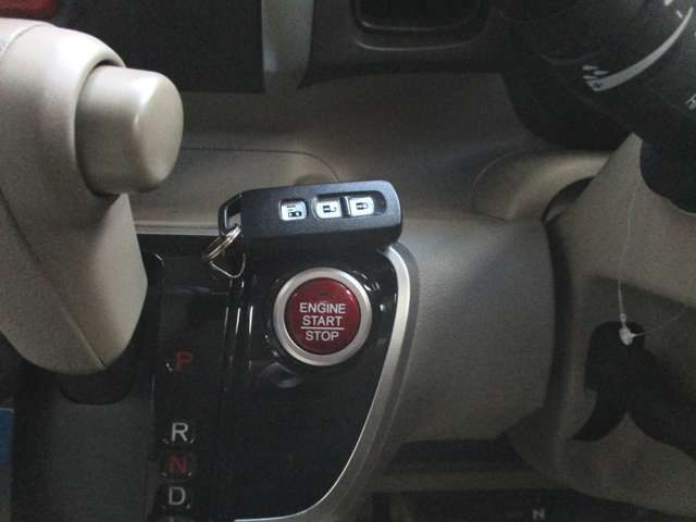 HONDA N BOX 2015 Image 31