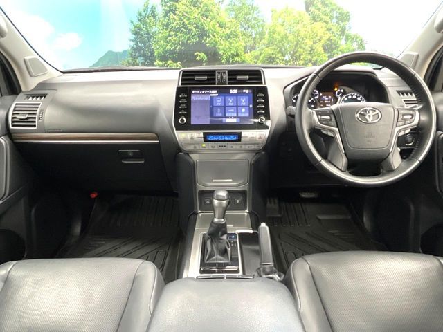 TOYOTA LANDCRUISER PRADO 2023 Image 31