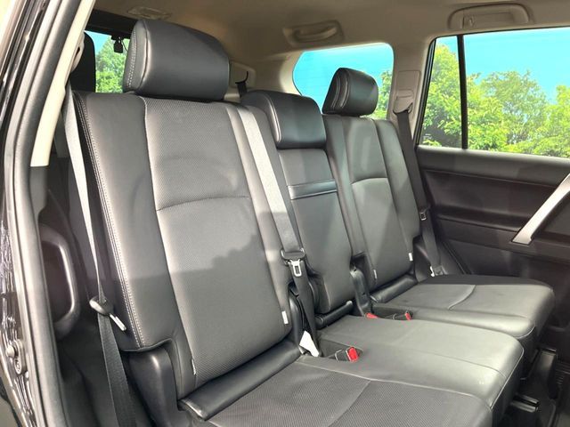 TOYOTA LANDCRUISER PRADO 2023 Image 31