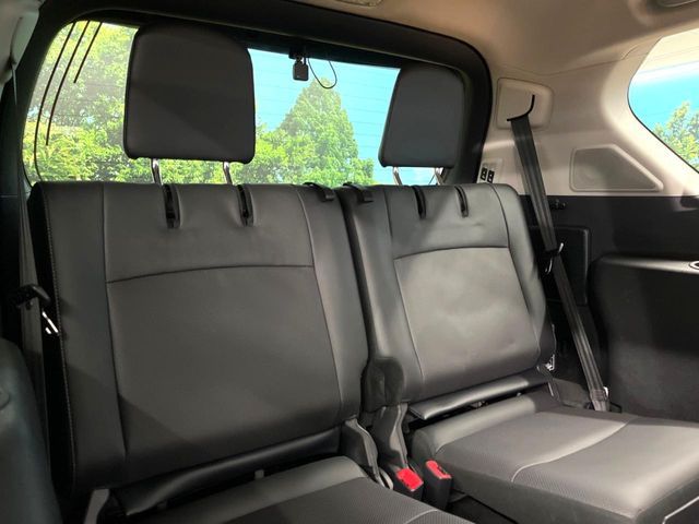 TOYOTA LANDCRUISER PRADO 2023 Image 31