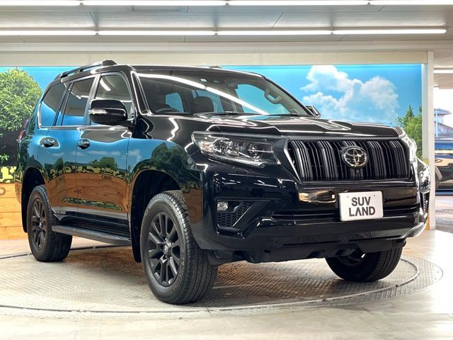 TOYOTA LANDCRUISER PRADO 2023 Image 31