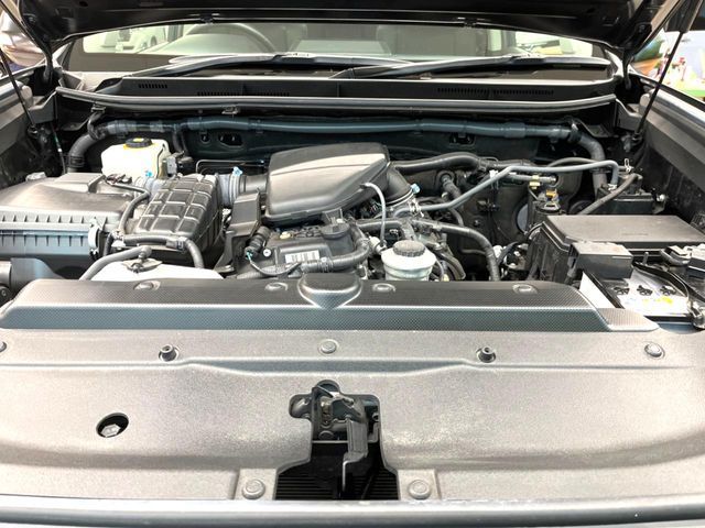 TOYOTA LANDCRUISER PRADO 2023 Image 31