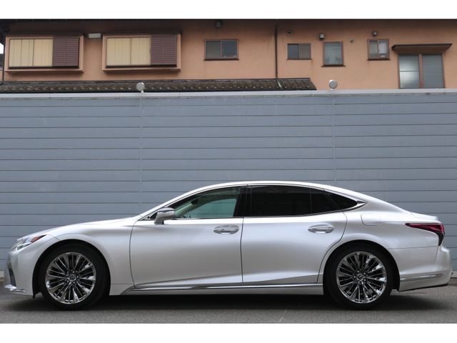 TOYOTA LEXUS LS500 2021 Image 31