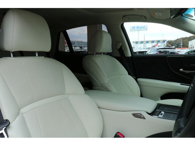 TOYOTA LEXUS LS500 2021 Image 31