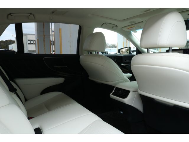 TOYOTA LEXUS LS500 2021 Image 31