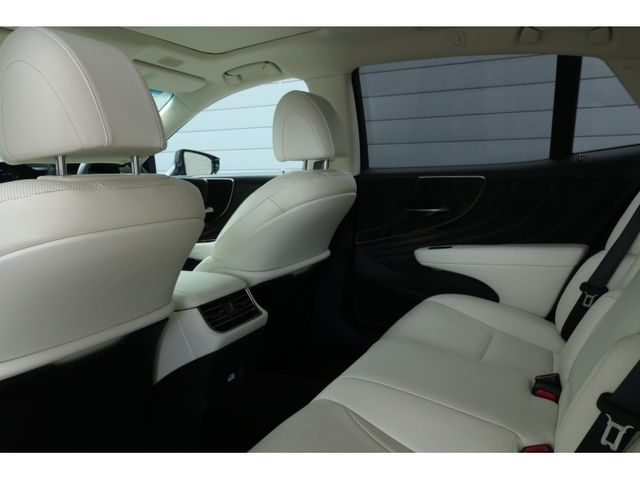 TOYOTA LEXUS LS500 2021 Image 31
