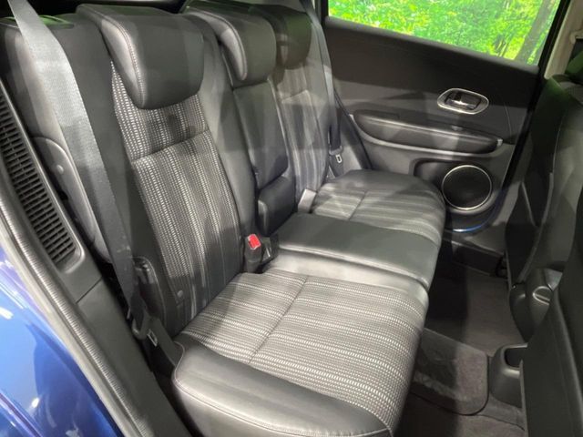 HONDA VEZEL HYBRID 4WD 2017 Image 31