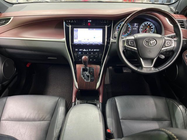 TOYOTA HARRIER 4WD 2014 Image 31