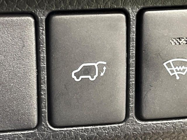 TOYOTA HARRIER 4WD 2014 Image 31