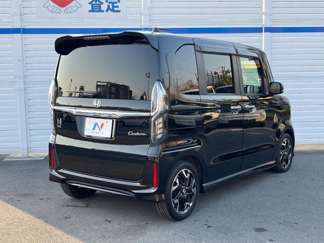 HONDA N BOX CUSTOM 2018 Image 31