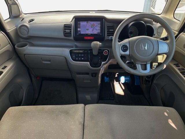 HONDA N BOX 2013 Image 31