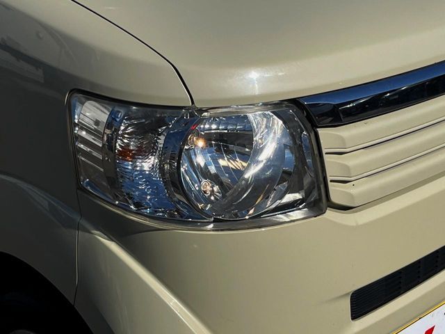 HONDA N BOX 2013 Image 31