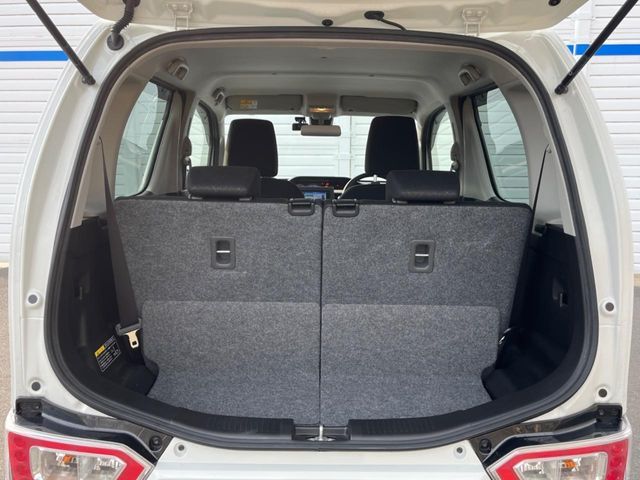 SUZUKI WAGON R 2021 Image 31