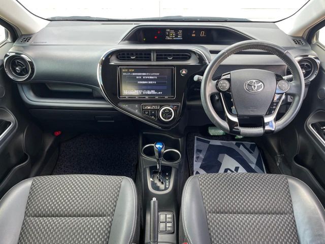 TOYOTA AQUA 2017 Image 31