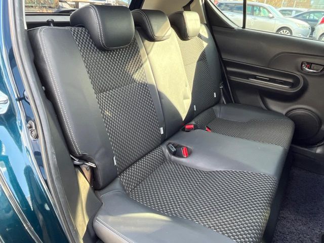 TOYOTA AQUA 2017 Image 31