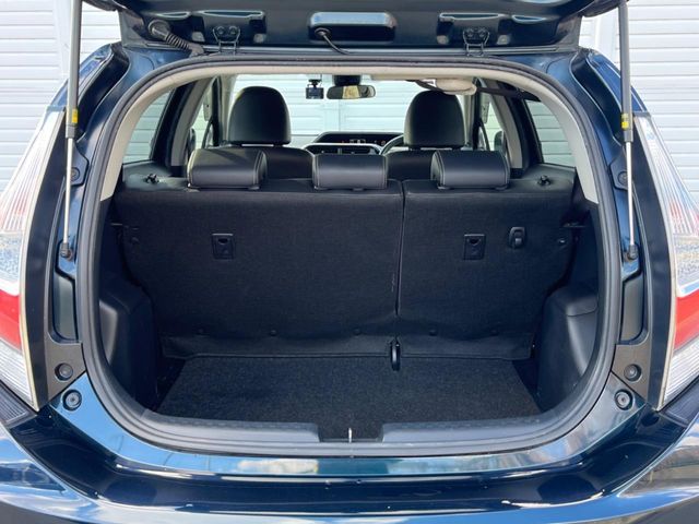 TOYOTA AQUA 2017 Image 31