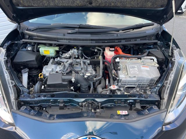 TOYOTA AQUA 2017 Image 31