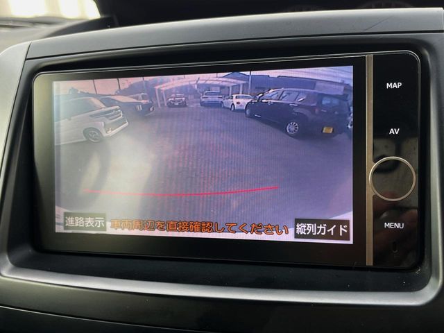 TOYOTA VOXY 2013 Image 31