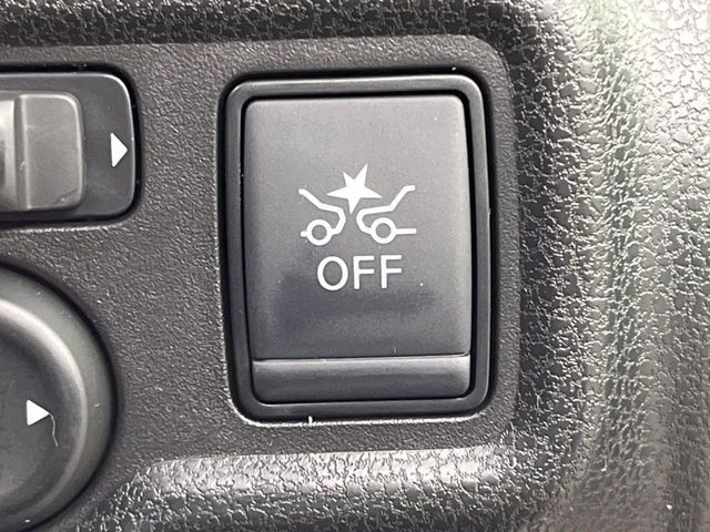 NISSAN NOTE 2017 Image 31