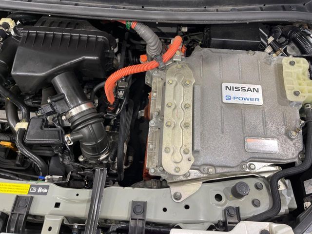 NISSAN NOTE 2017 Image 31