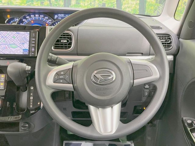 DAIHATSU TANTO CUSTOM 2015 Image 31