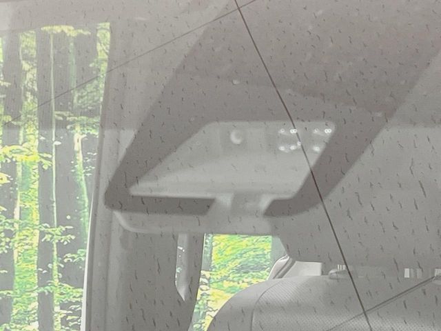 TOYOTA ESQUIRE 2018 Image 31