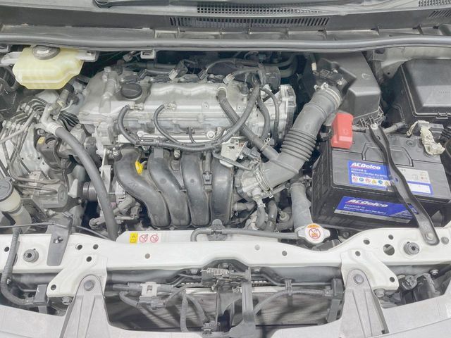 TOYOTA ESQUIRE 2018 Image 31