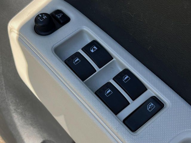 DAIHATSU MIRA COCOA 2013 Image 31