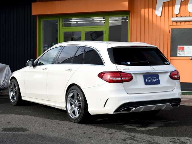 MERCEDES BENZ C CLAS 2015 Image 31