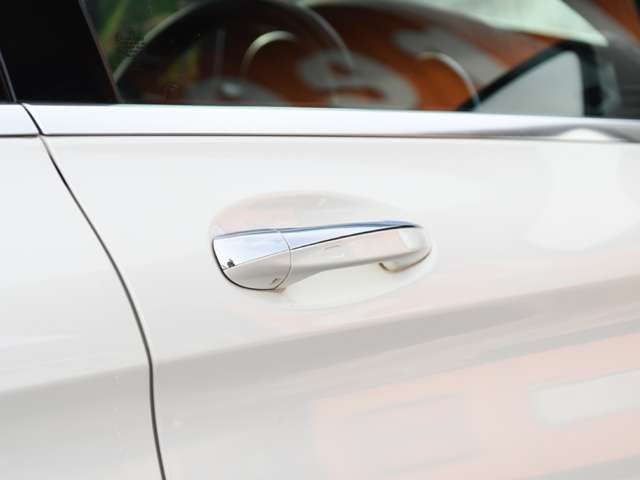 MERCEDES BENZ C CLAS 2015 Image 31