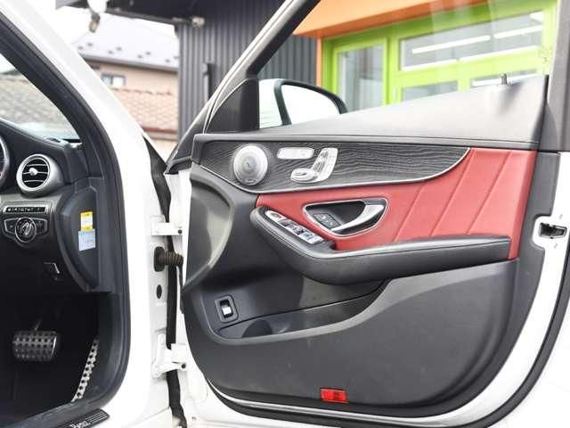 MERCEDES BENZ C CLAS 2015 Image 31