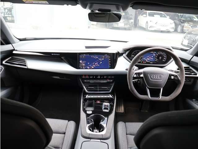 AUDI E-TRON GT 2023 Image 31