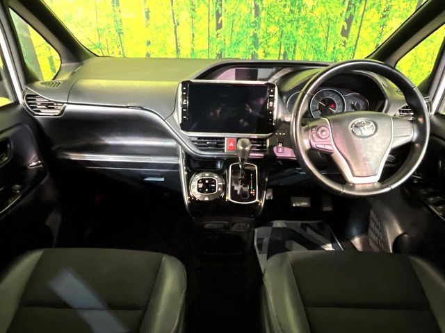 TOYOTA NOAH 2019 Image 31