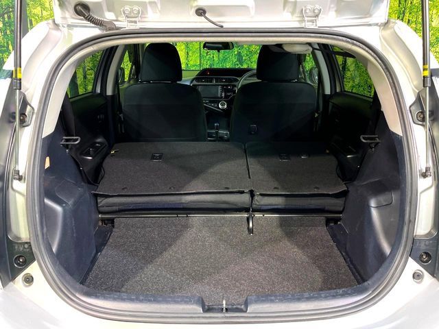 TOYOTA AQUA 2016 Image 31