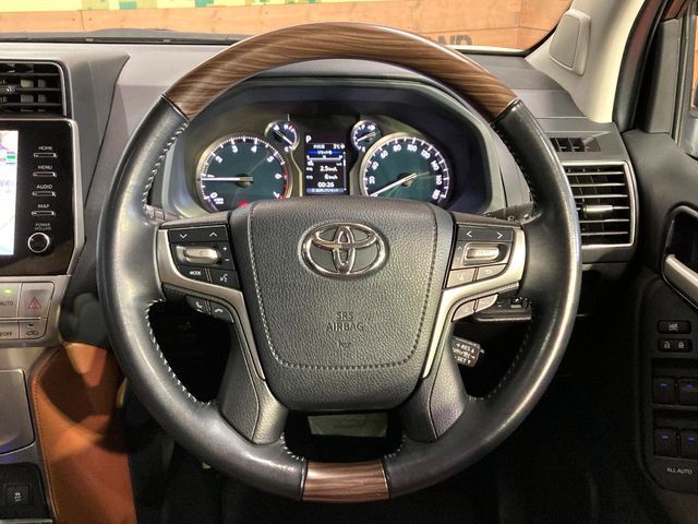 TOYOTA LANDCRUISER PRADO 2021 Image 31