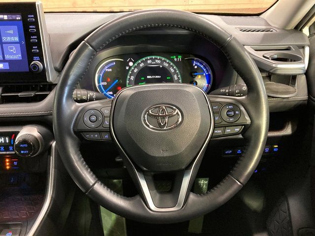 TOYOTA RAV4 HYBRID 4WD 2022 Image 31