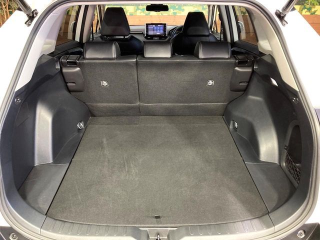 TOYOTA RAV4 HYBRID 4WD 2022 Image 31